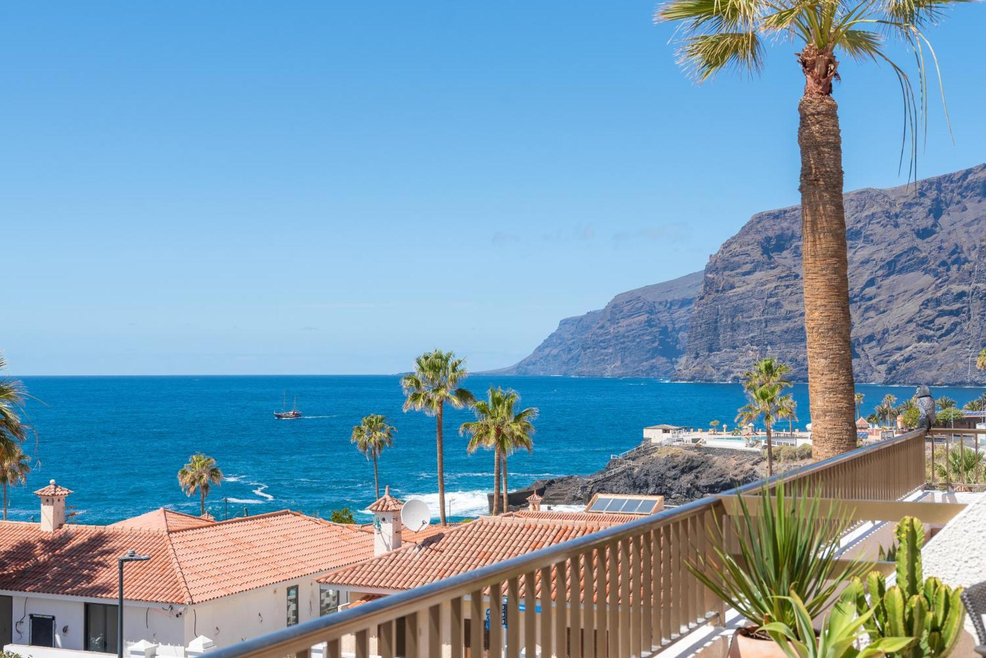 Home With Stunning View By Dream Homes Tenerife Puerto de Santiago  Esterno foto