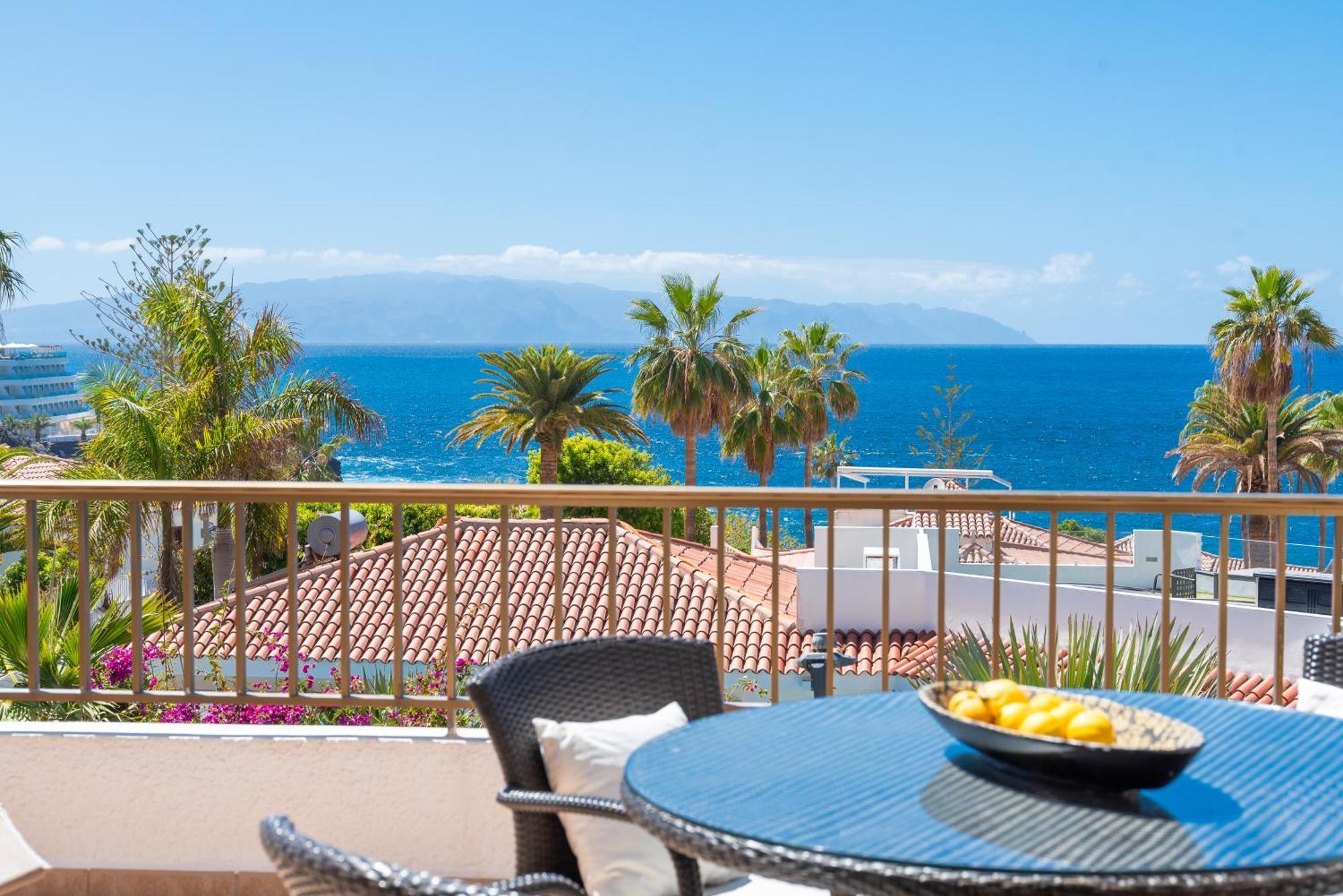 Home With Stunning View By Dream Homes Tenerife Puerto de Santiago  Esterno foto