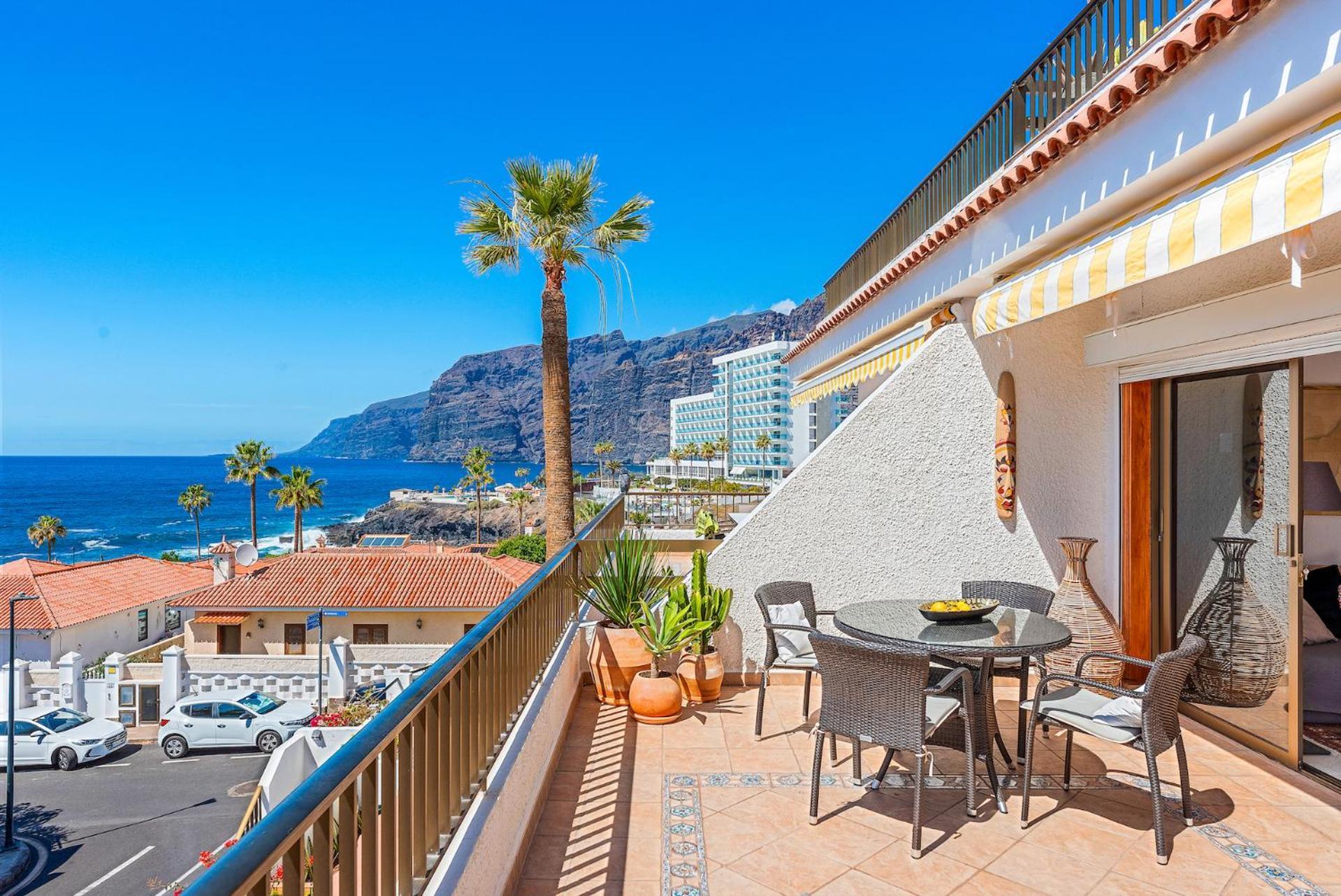 Home With Stunning View By Dream Homes Tenerife Puerto de Santiago  Esterno foto